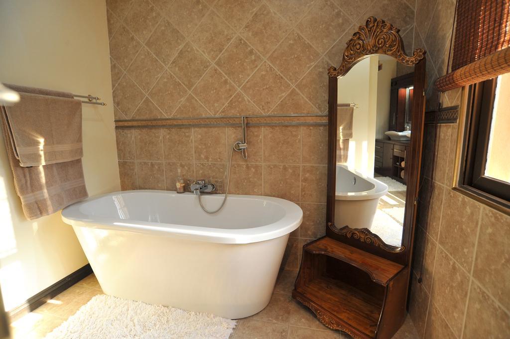 Sunset Manor Guest House Potchefstroom Exterior foto